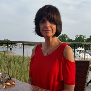 Meet your Posher, Marianne